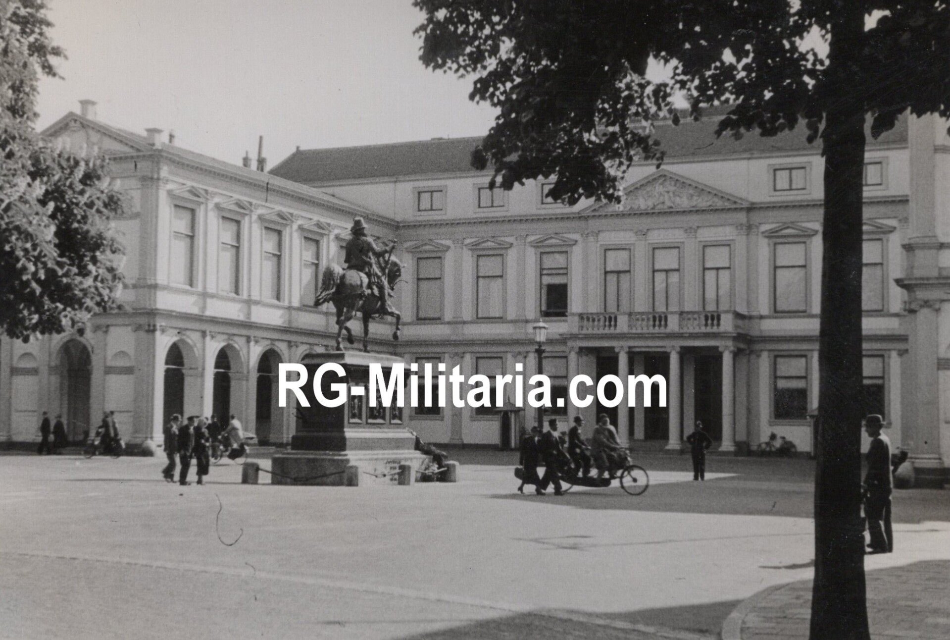 Original WW2 German Photo - German motor in The Hague, Holland (1940) — image 4