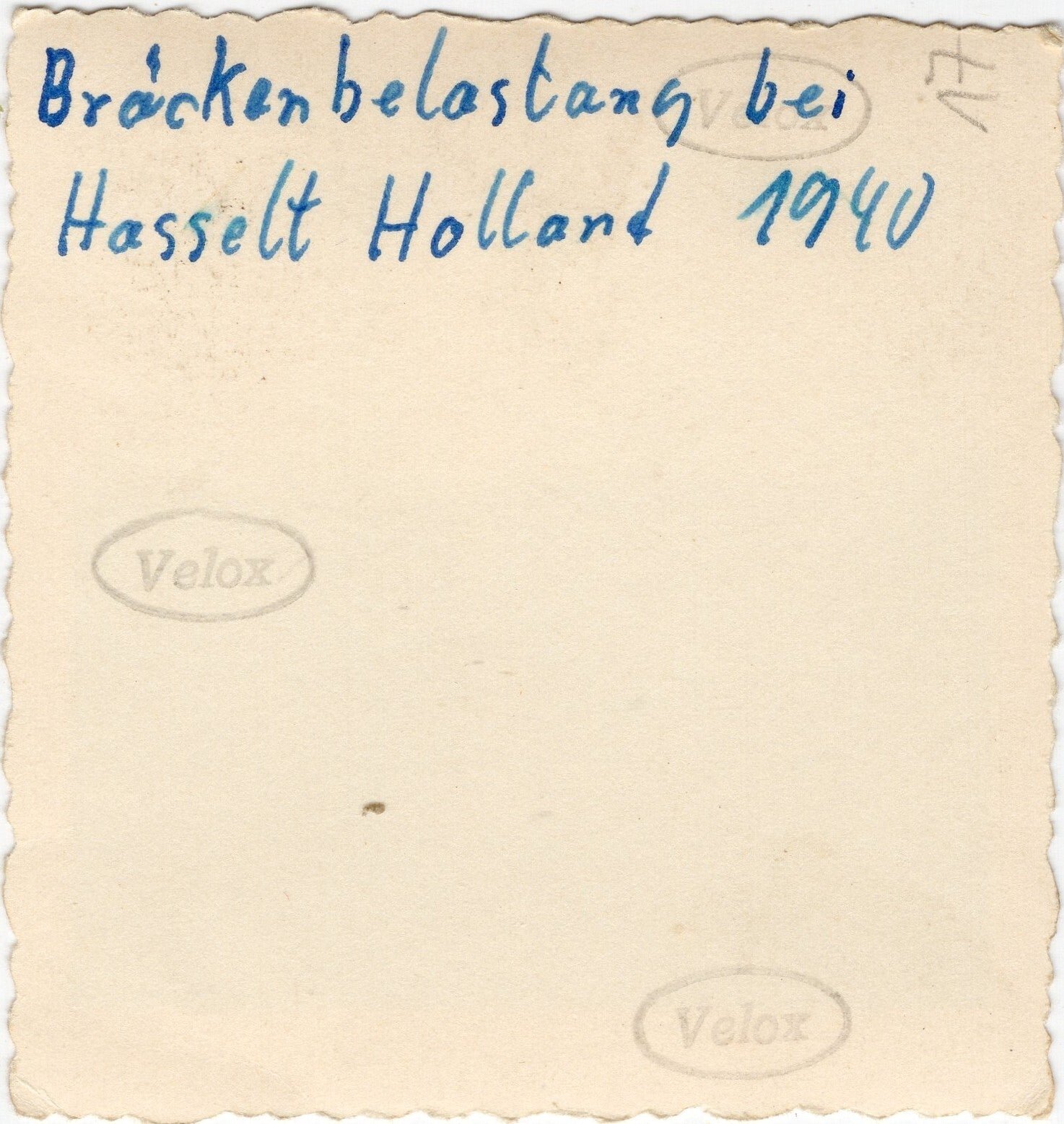 Original WW2 German Photo - Destroyed railway bridge with train in Hasselt, Holland, May (1940) — image 2