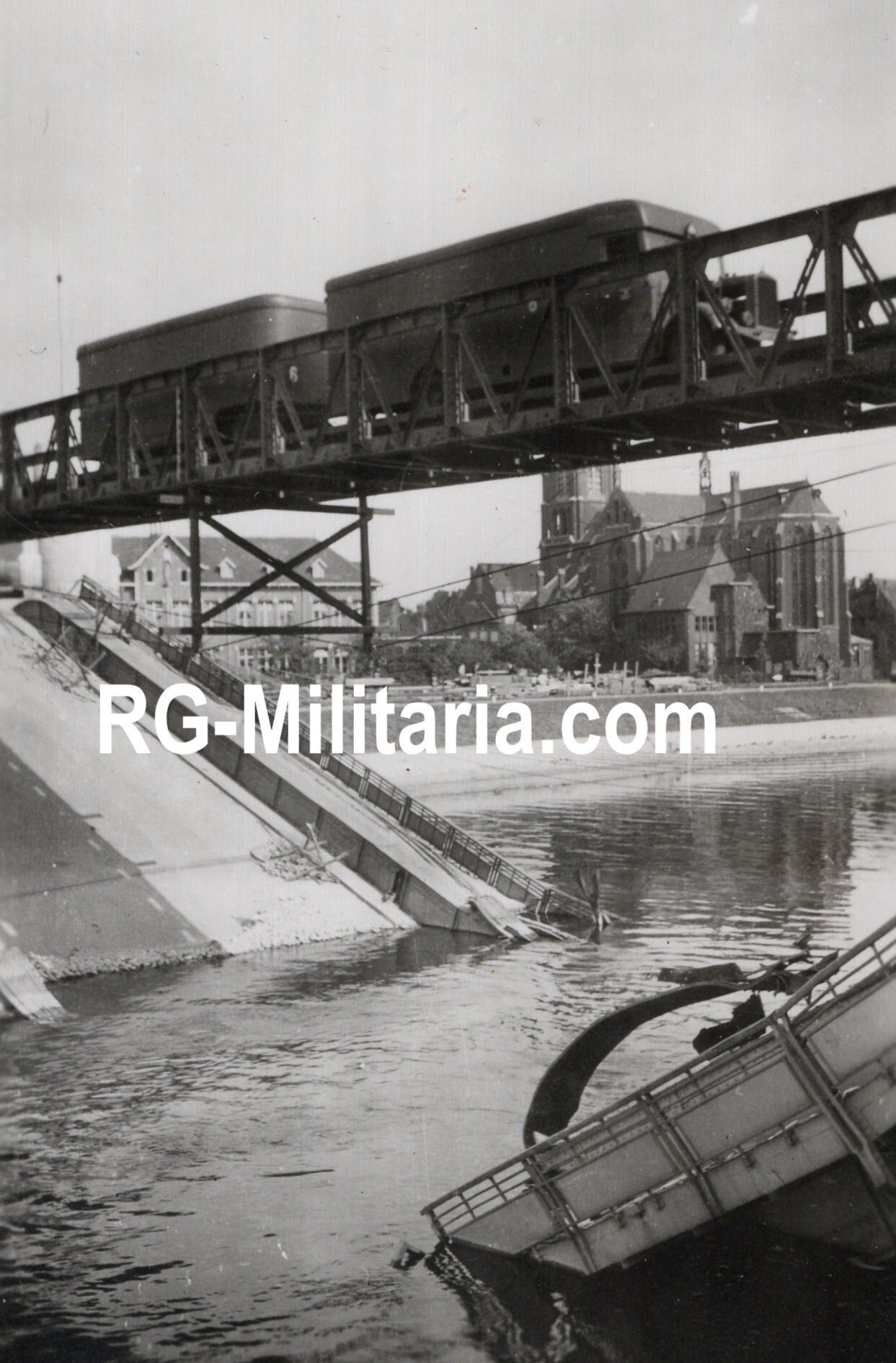 Original WW2 German Photo - Picture set destroyed bridge in Maastricht, Holland, May (1940) — image 5