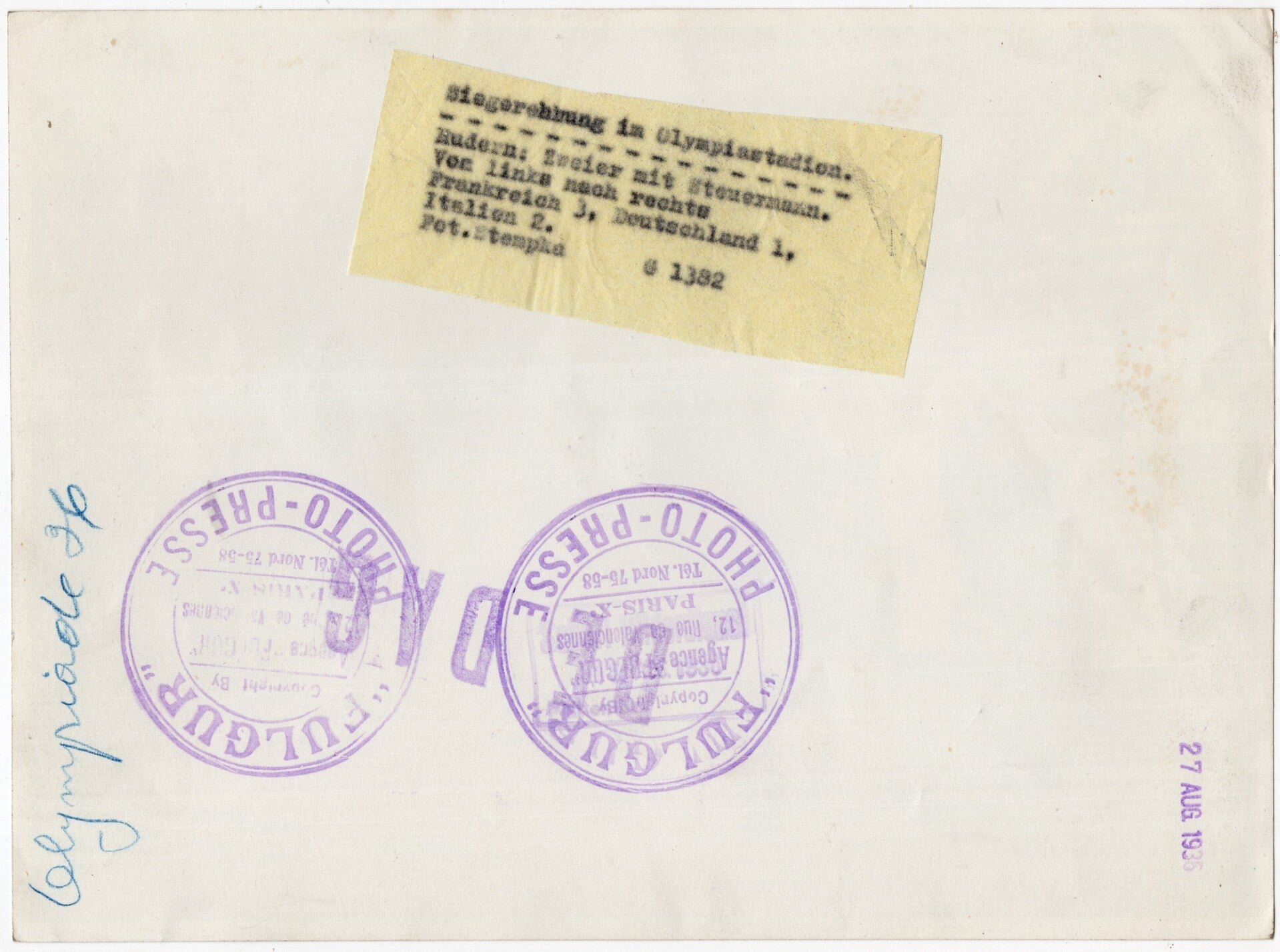 Original WW2 German Press Photo - Olympics, Olympic Games rowing podium saluting, Berlin (1936) — image 2