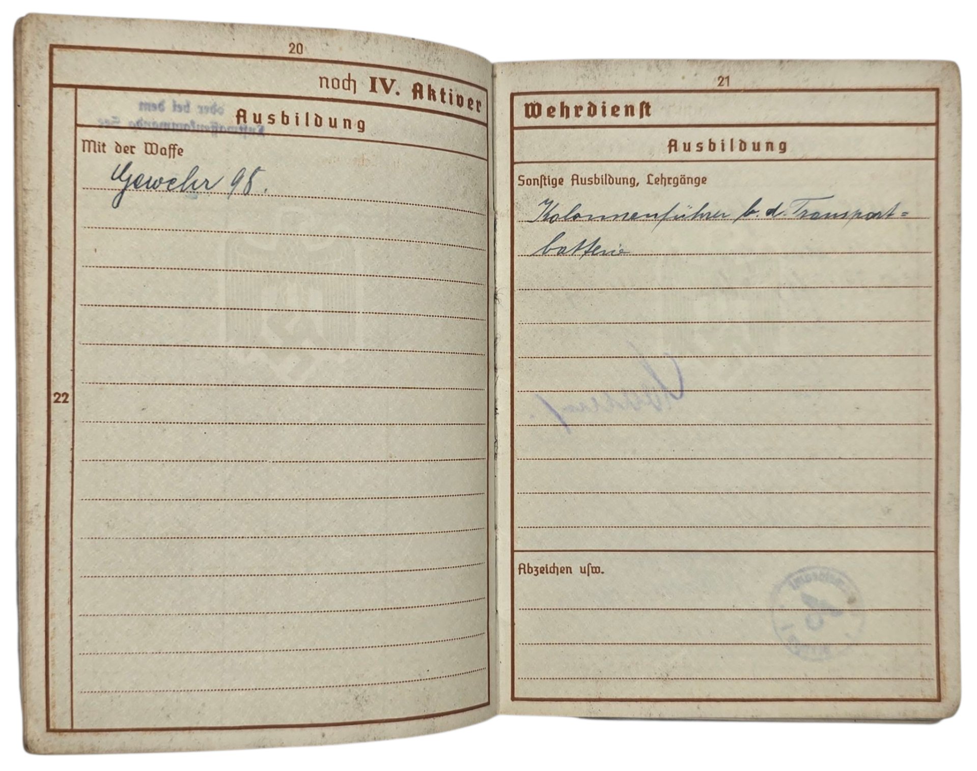 Original WW2 German ID Card - Wehrpass set Flaktransport Batterie 4 / 111, Flakabteilung 6, Luftgau Holland (1941) — image 13