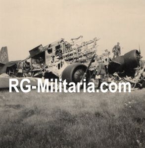 Original WW2 German Photo - Crashed Junkers JU 52 airplane …
