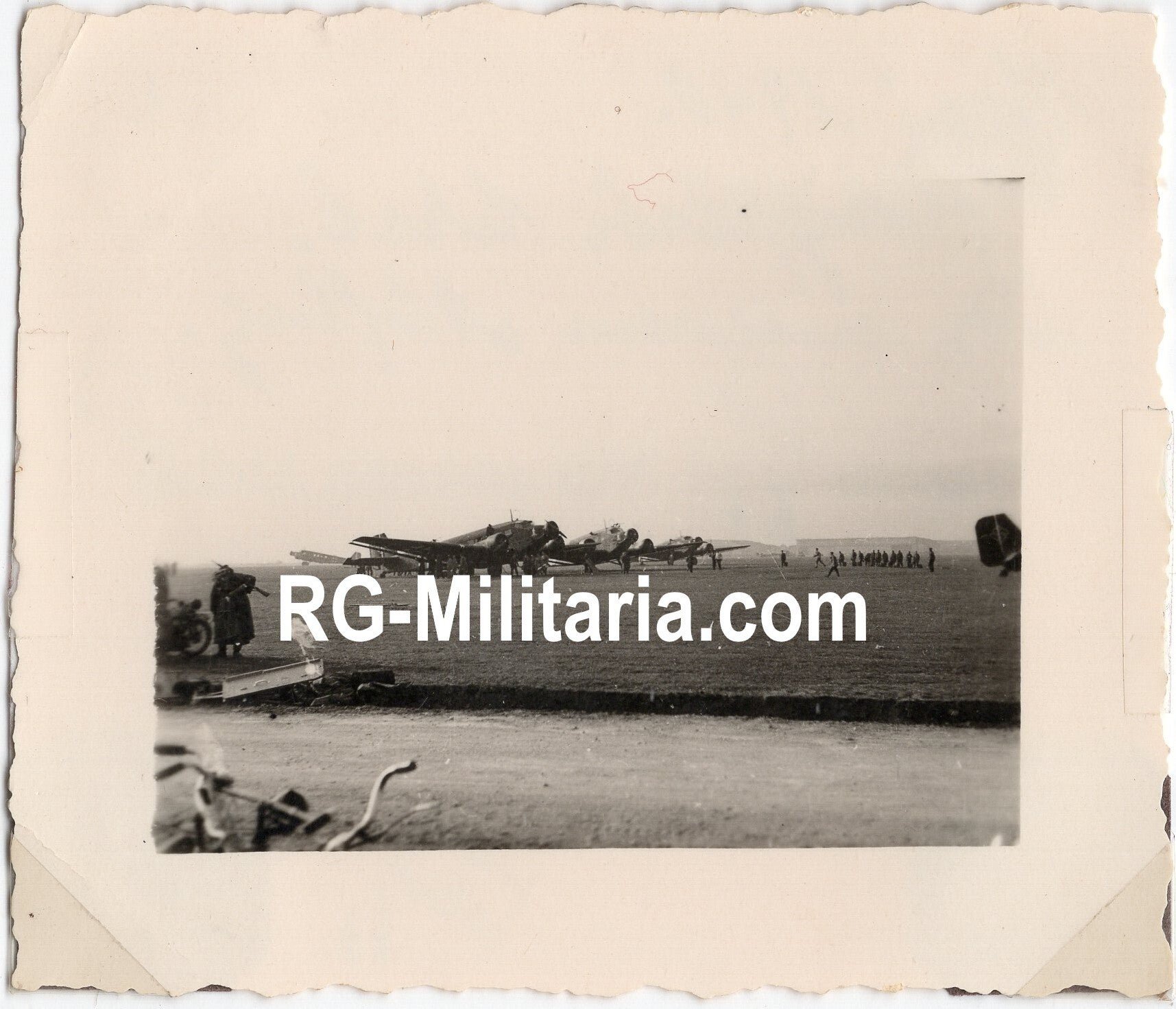 Original WW2 German Photo - Junkers JU 52 airplanes before takeoff to Holland, Airfield Werl (1940) — image 3
