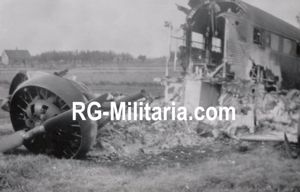 Original WW2 German Photo - Rotterdam airfield Waalhaven with a …
