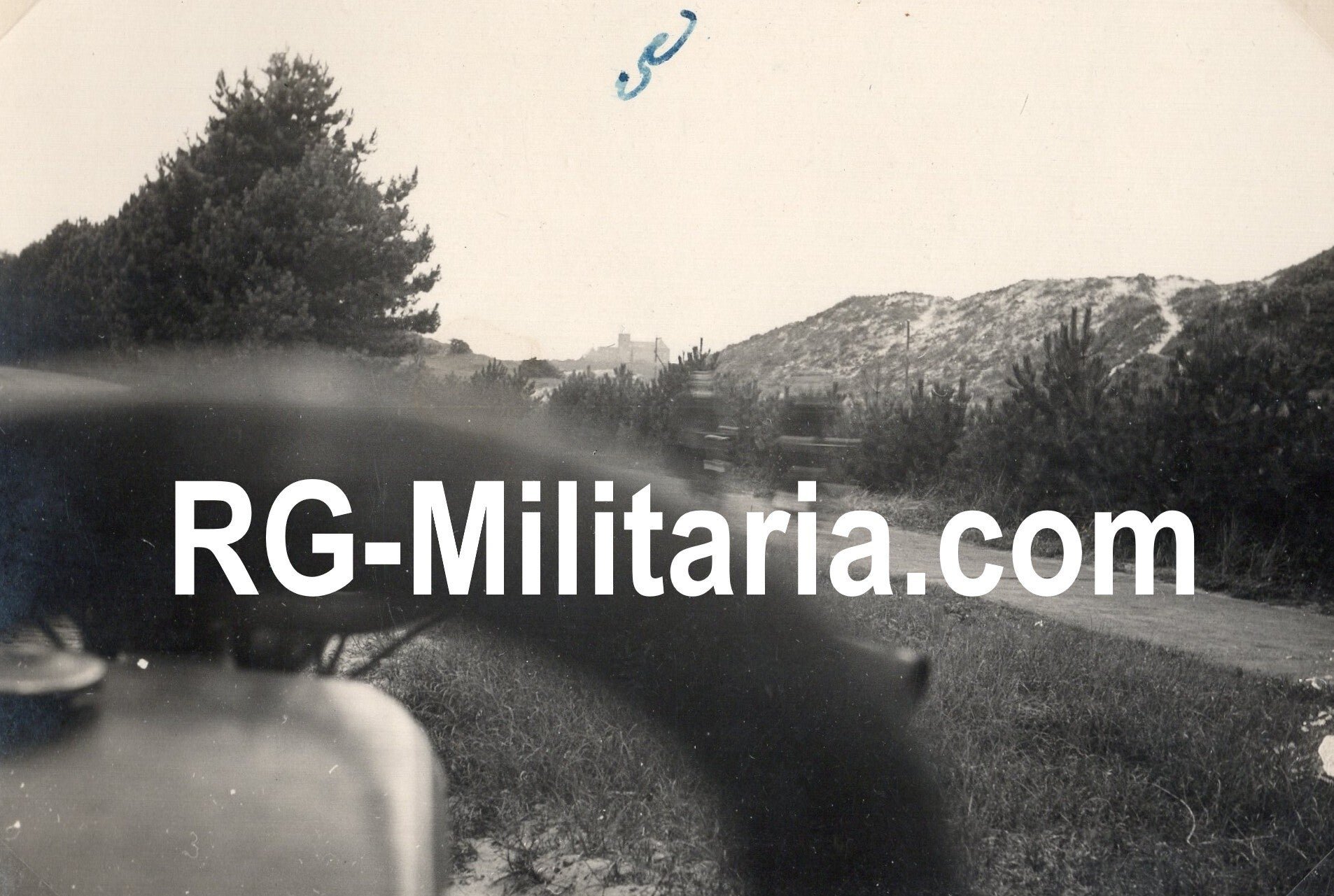 Original WW2 German Photo - Photo grouping Luftwaffe Fliegerhorst Bergen airfield, Alkmaar (1940) — image 3