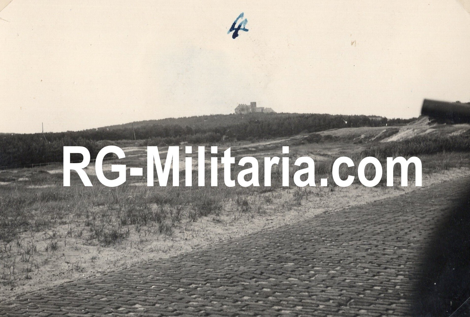 Original WW2 German Photo - Photo grouping Luftwaffe Fliegerhorst Bergen airfield, Alkmaar (1940) — image 4