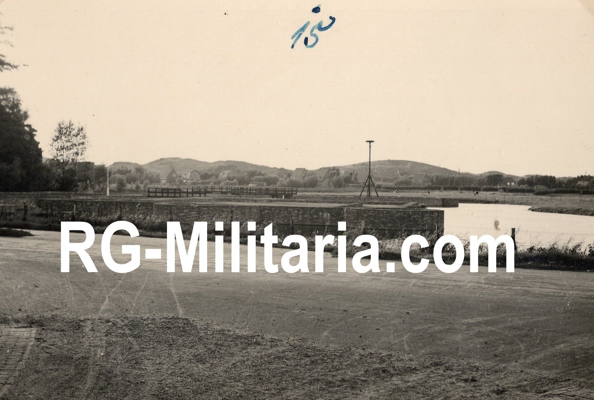 Original WW2 German Photo - Photo grouping Luftwaffe Fliegerhorst Bergen airfield, Alkmaar (1940) — image 6