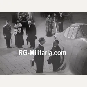 Original WW2 Dutch Press Photo - Dutch Queen Wilhelmina and …