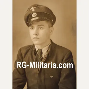 Original WW2 German Portrait Photo - Postschutz portrait, Weissstein (1943)