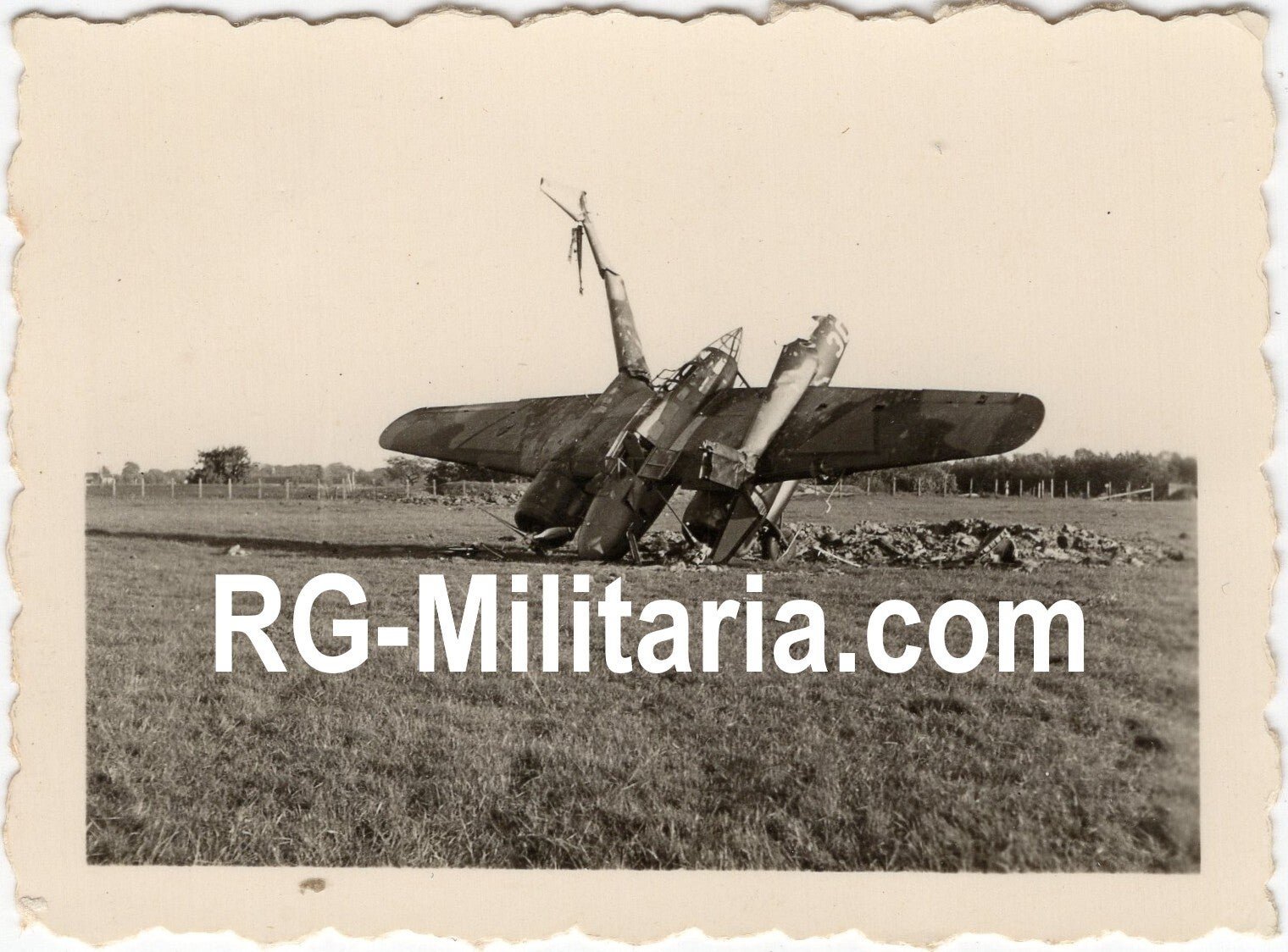 Original WW2 German Photo - Fokker G1 ''302'' airplane at Waalhaven, Rotterdam (1940) — image 3