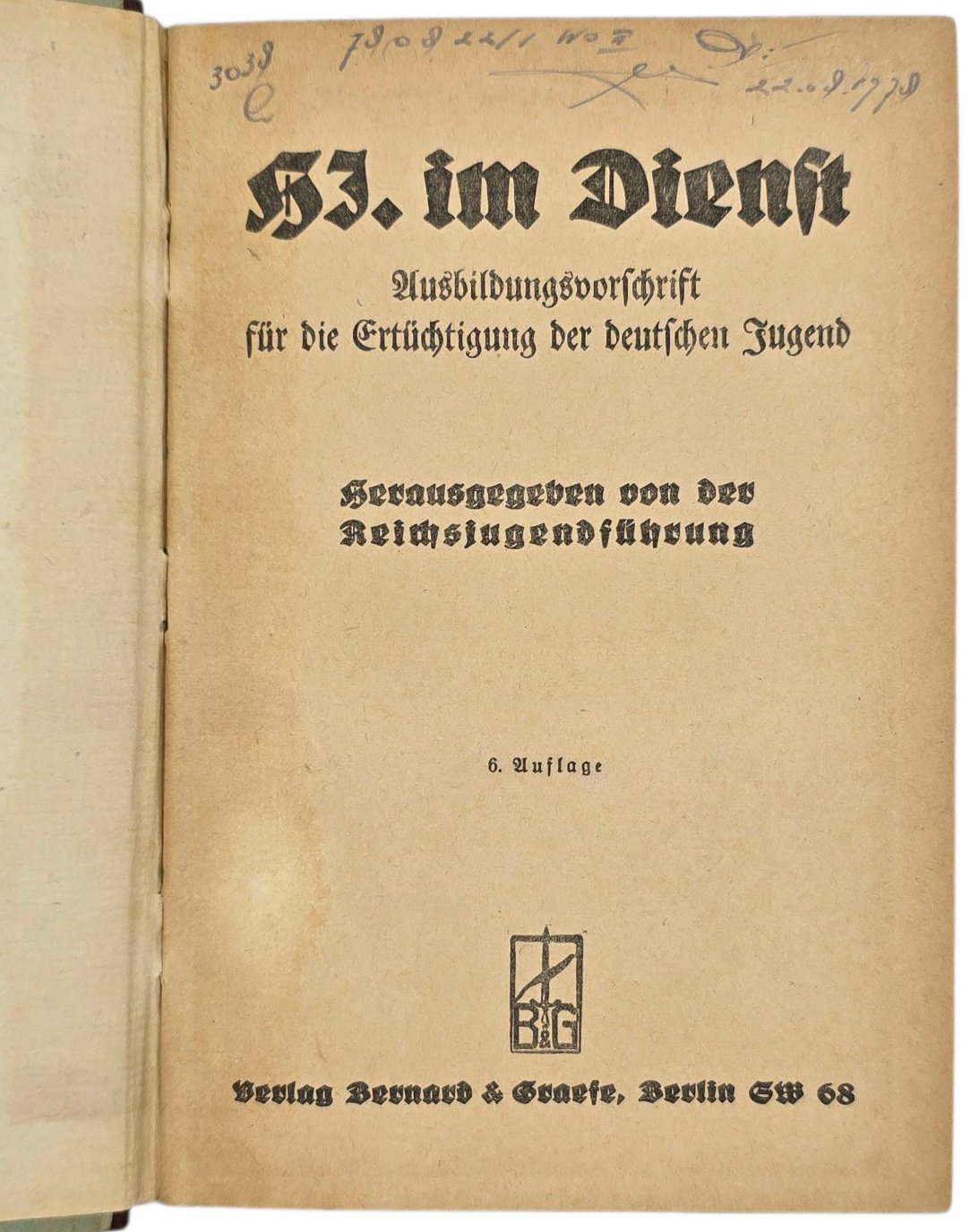 Original WW2 German Book - HJ im Dienst (1940) — image 2