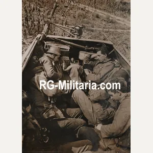 Original WW2 German Press Photo - Panzergrenadiere Division Grossdeutschland resting …