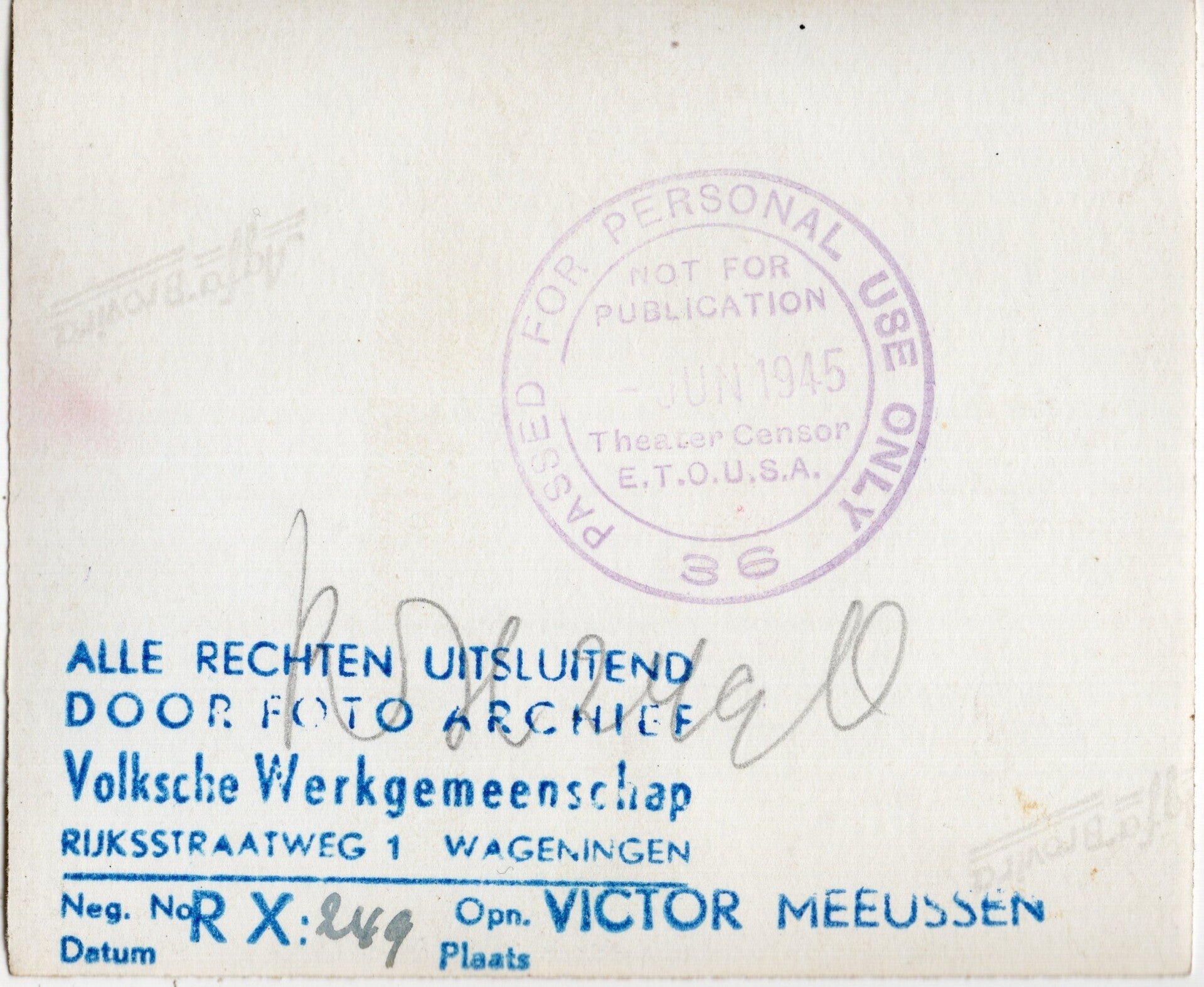 Original WW2 Dutch Waffen SS Press Photo - Pupil from the Reichsschule Valkenburg during a lecture (1943) — image 2