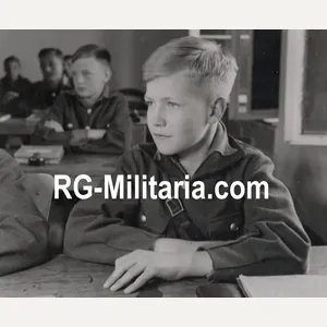 Original WW2 Dutch Waffen SS Press Photo - Pupil from …