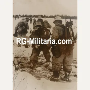 Original WW2 German Press Photo - German snow camouflaged soldiers …