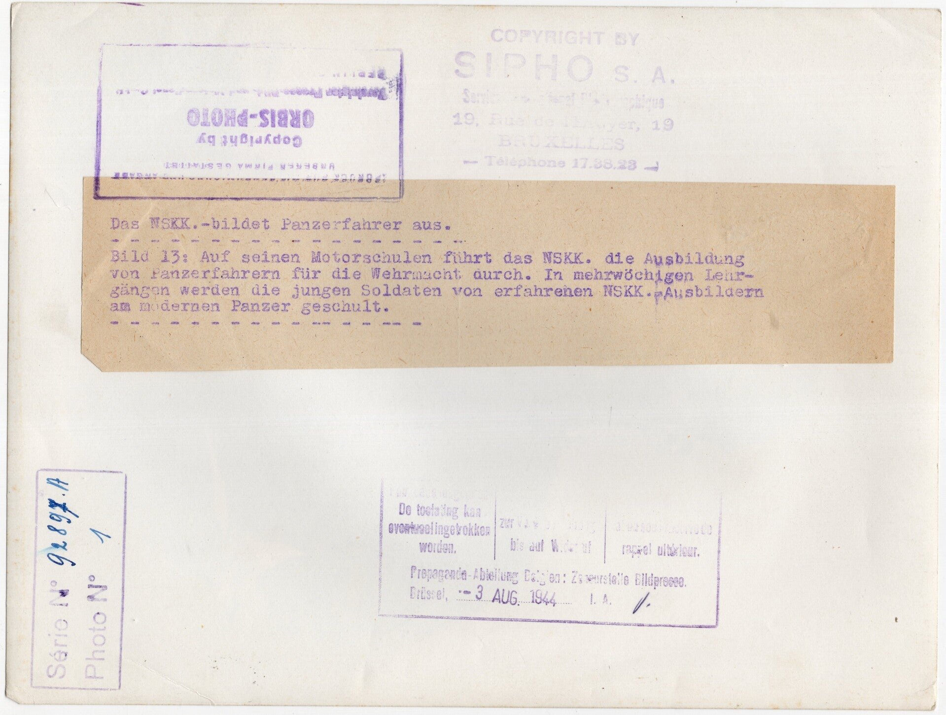 Original WW2 German NSKK Press Photo - NSKK in a Panzer tank — image 2