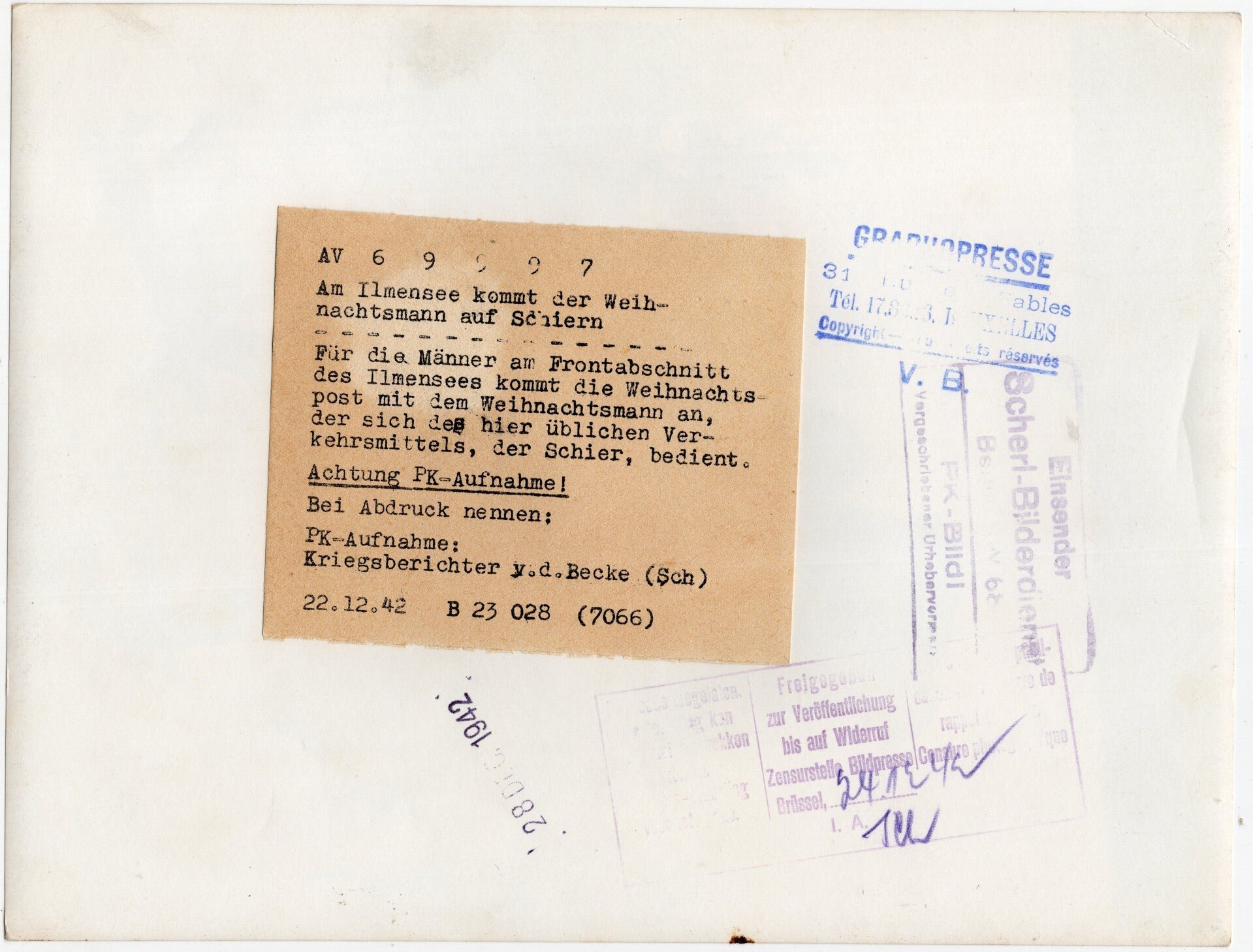 Original WW2 German Press Photo - Santa Claus on the Eastern Front (1942) — image 2