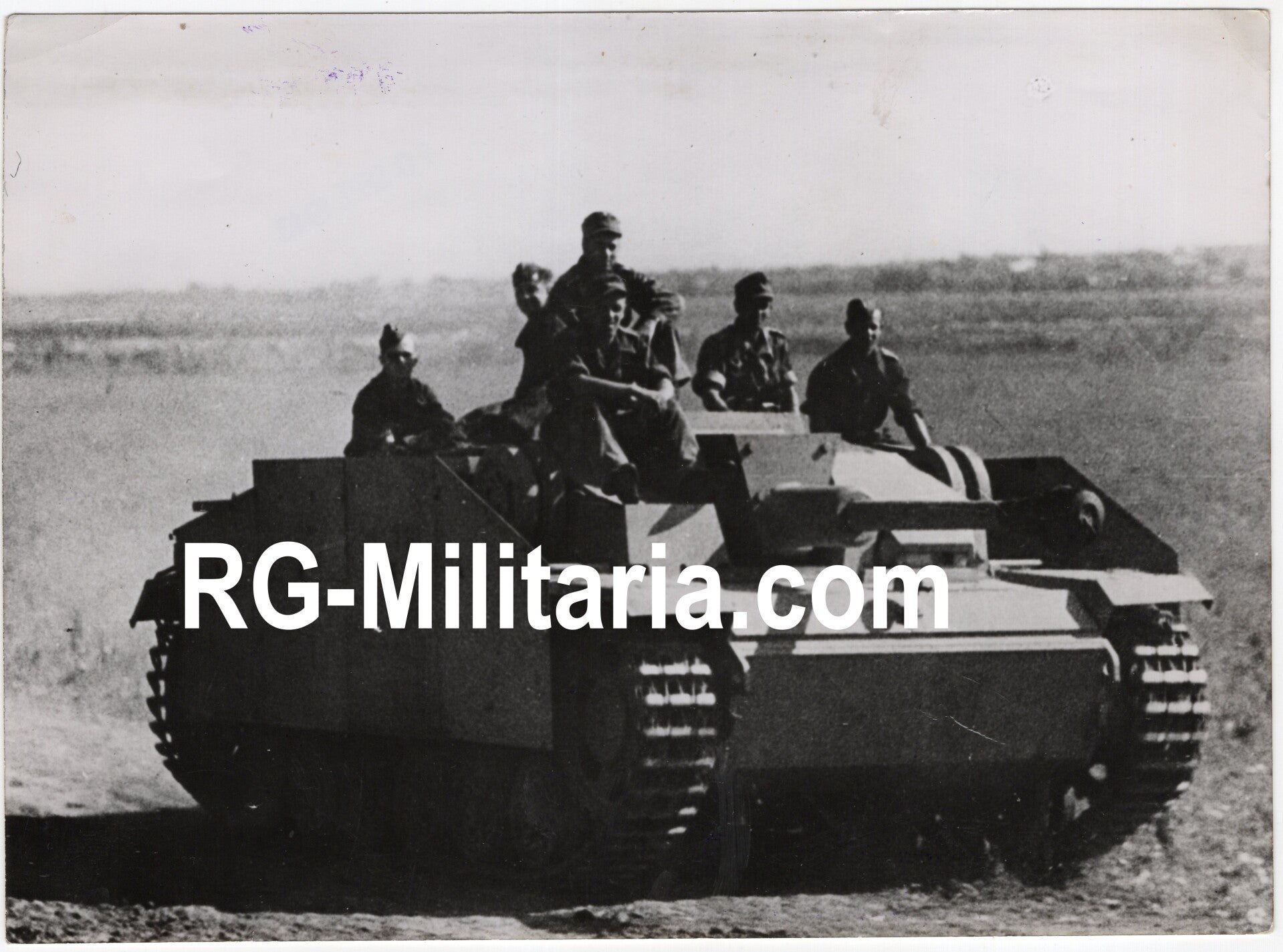 Original WW2 German Press Photo - German Panzer Stug III Tank (1943) — image 3