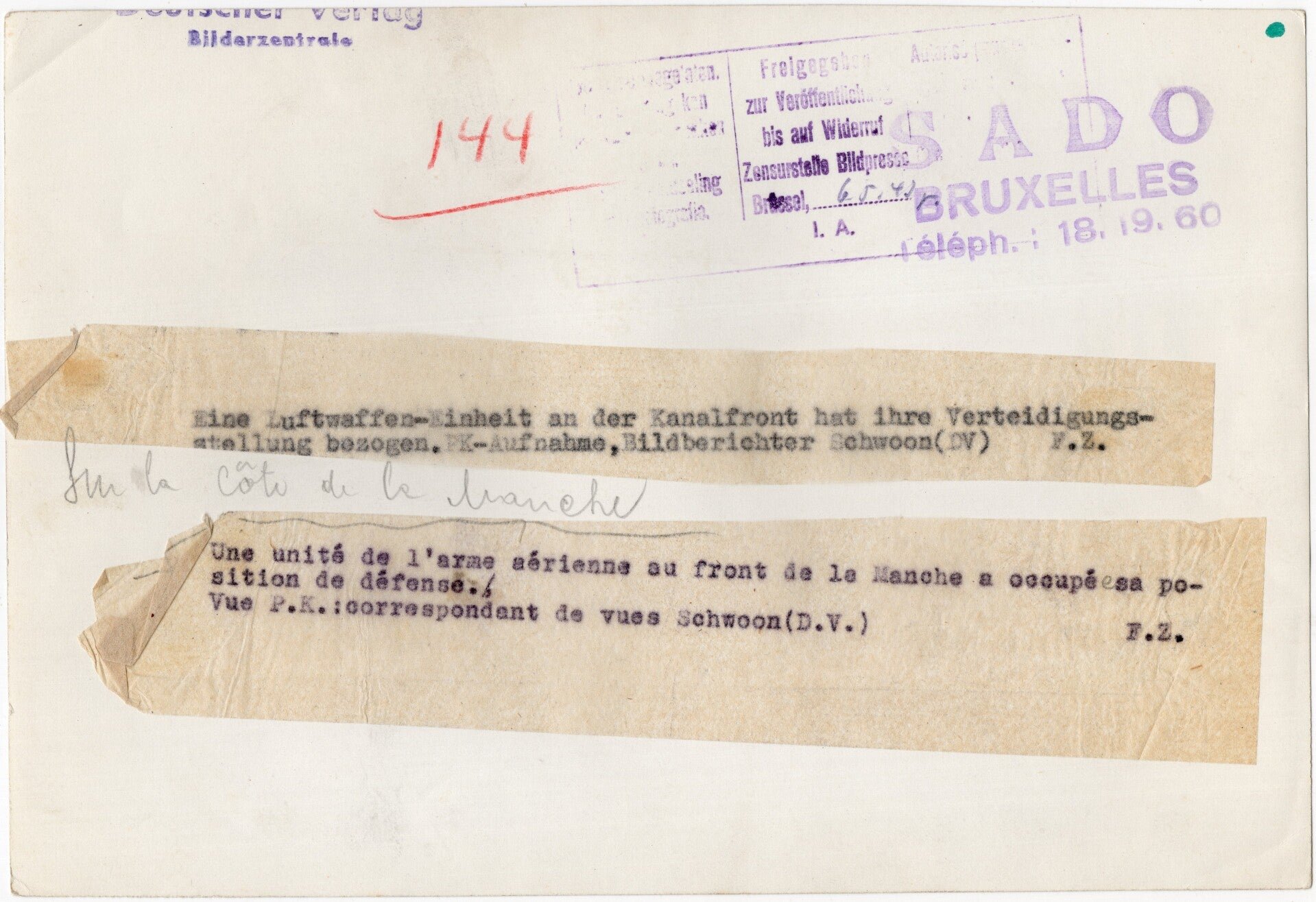 Original WW2 German Press Photo - Luftwaffe soldiers with an MG 34 and Stielgranate at the western front (1941) — image 2