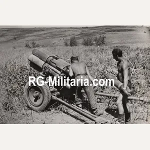 Original WW2 German Press Photo - German soldiers with a …