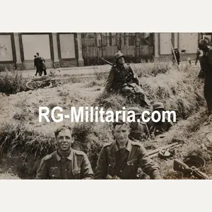 Original WW2 German Press Photo - German soldiers in Dieppe, …