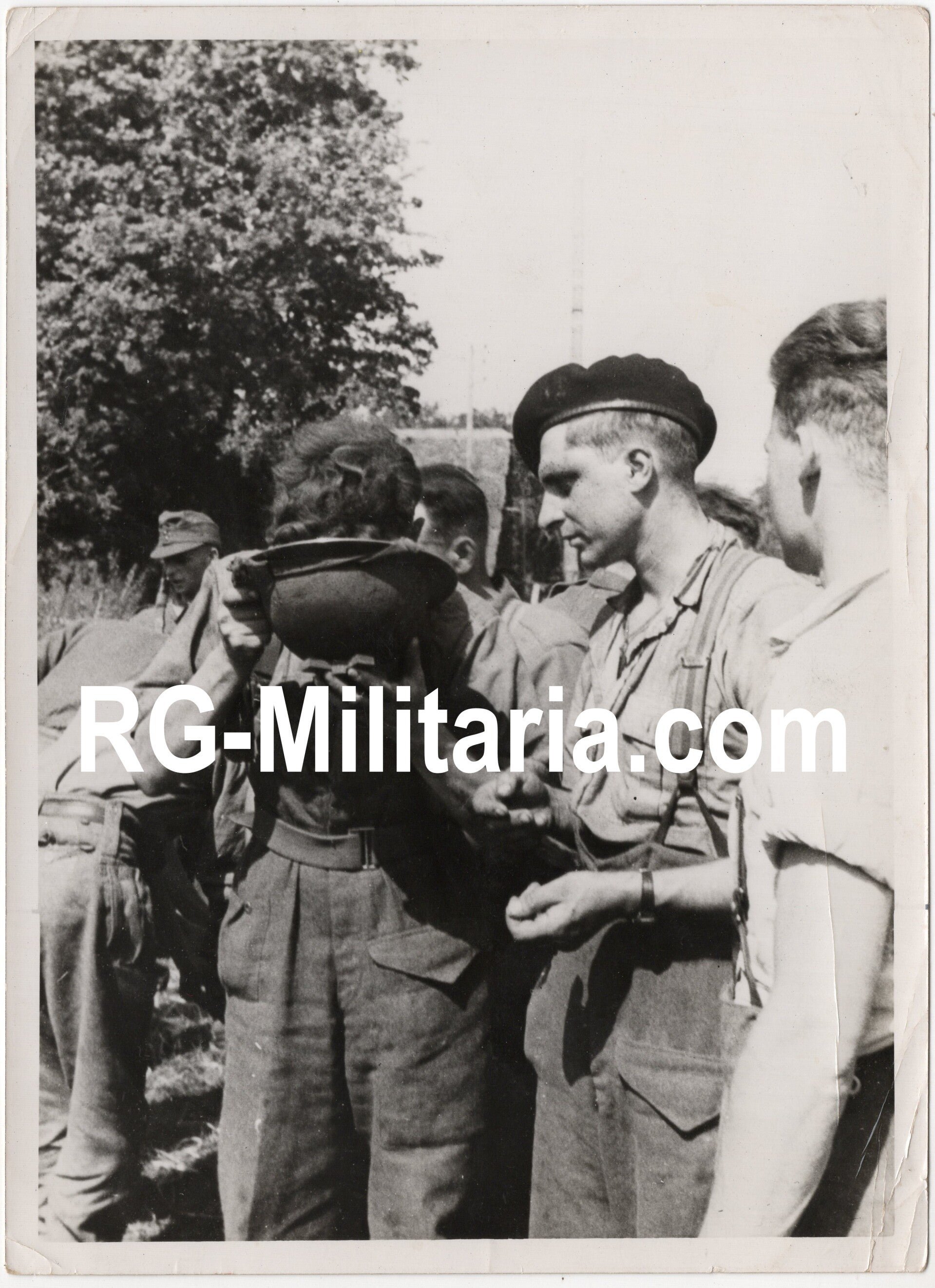 Original WW2 French Press Photo - British POW soldiers in Dieppe, France, Operation Jubilee (1942) — image 3