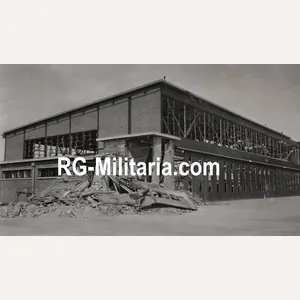 Original WW2 German Photo - Bombed hangar at the Dutch …