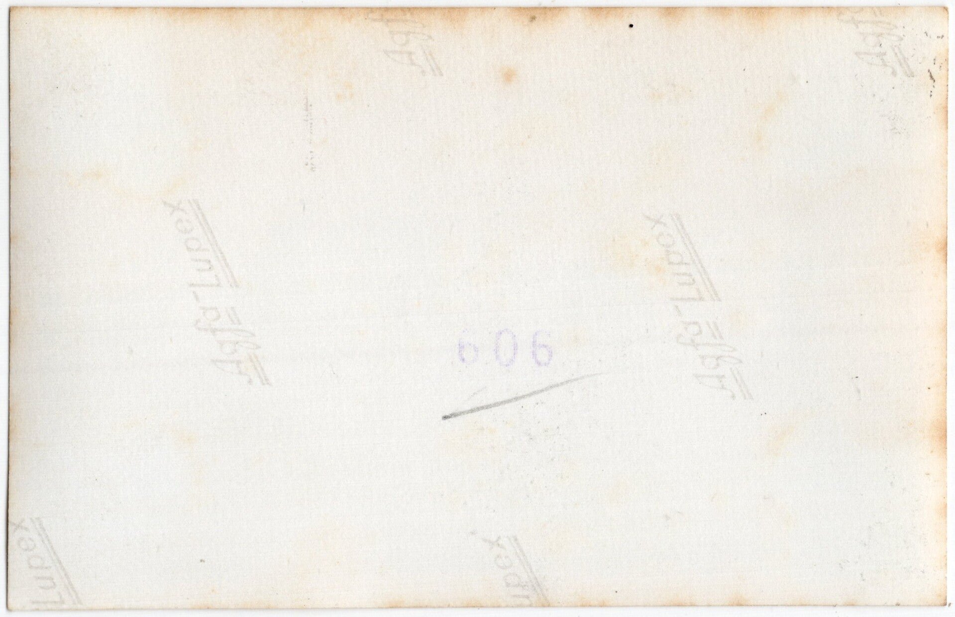 Original WW2 German Photo - Luftwaffe soldiers with guns at the Rotterdam airfield, Waalhaven, Holland (1940) — image 2