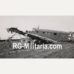 Original WW2 German Photo - German Luftwaffe soldiers at the …