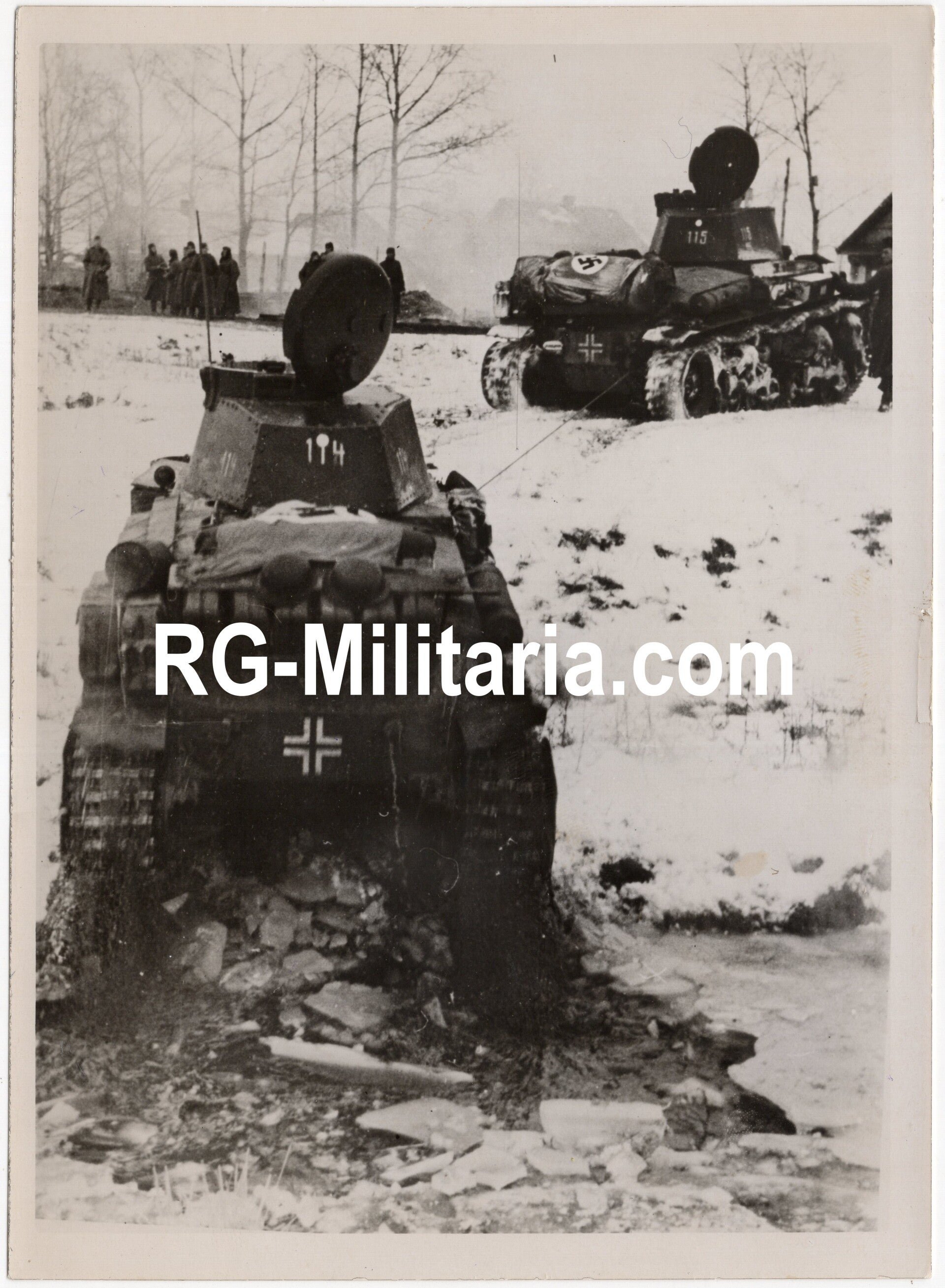 Original WW2 German Press Photo - German Panzer 35 Tanks on the Eastern Front (1941) — image 3