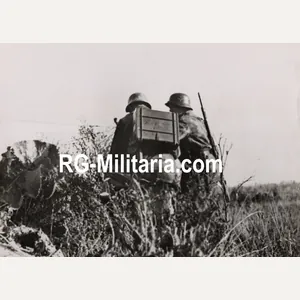 Original WW2 German Press Photo - Luftwaffe Felddivision Störungstrupp at …