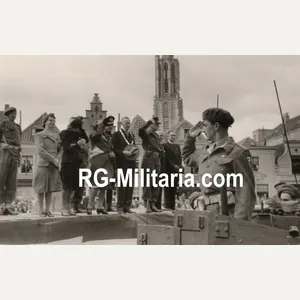 Original WW2 Dutch Liberation Photo - 49th West Riding division …