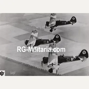 Original WW2 German Luftwaffe Photo - Henschel Hs 123 airplanes …