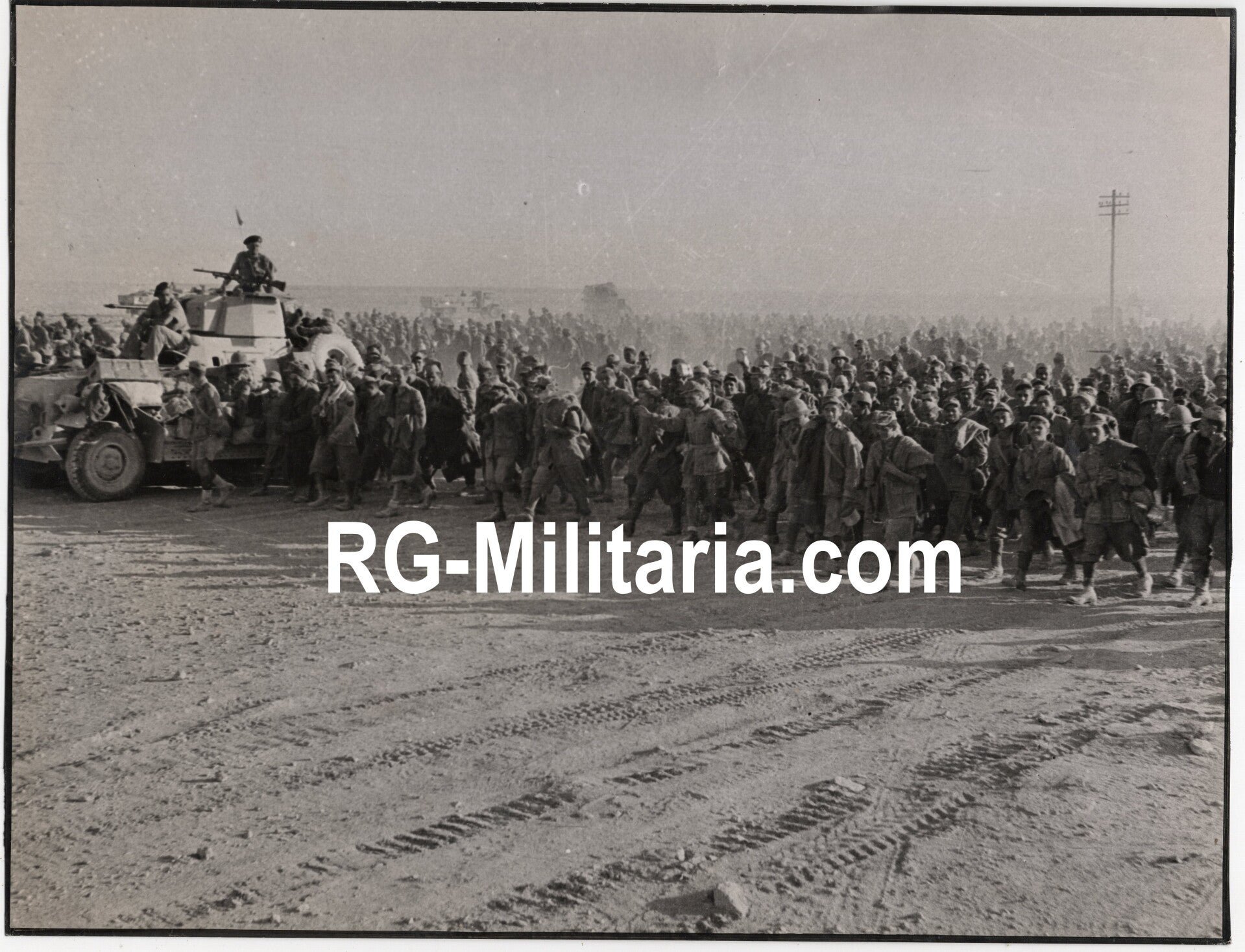 Original WW2 British Press Photo - German POW soldiers captured in North Africa — image 3