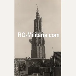 Original WW2 Dutch Liberation Photo - British shoot church of …