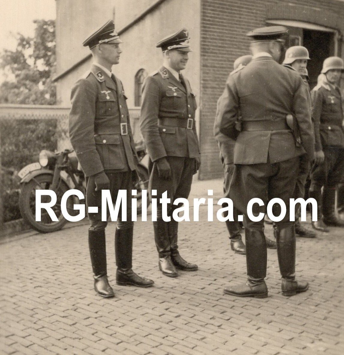 Original WW2 German Photo - Waalhaven Iron Cross ceremony after the invasion of may, Rotterdam, Holland (1940) — image 2