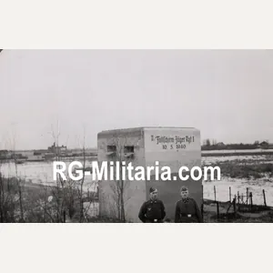 Original WW2 German Photo - German soldiers at bunker Kazemat …
