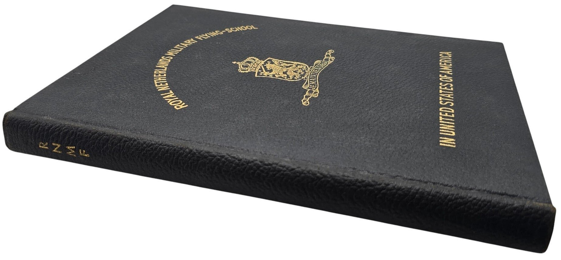 Original WW2 Dutch Book - Royal Netherlands Military Flying School in United States of America (1943) — image 26