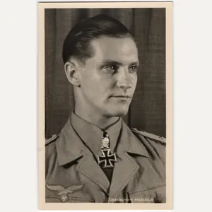 Original WW2 German Postcard - Luftwaffe Knights Cross wearer Oberleutnant …