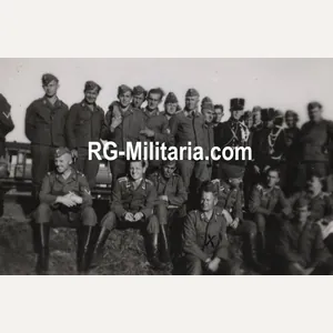 Original WW2 German Photo - Dutch military police with German …