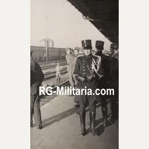 Original WW2 German Photo - Dutch military police with German …
