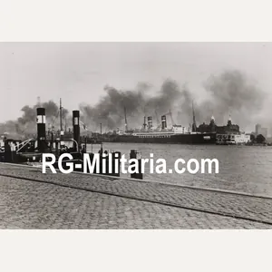 Original WW2 German Press Photo - Veendam ship in front …