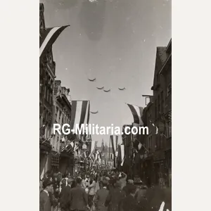 Original WW2 Dutch Photo - Liberation of Alkmaar with US …