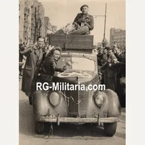 Original WW2 Dutch Liberation Press Photo - War Correspondent during …