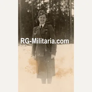 Original WW2 German Photo - Female Wehrmacht Blitzmadel in the …