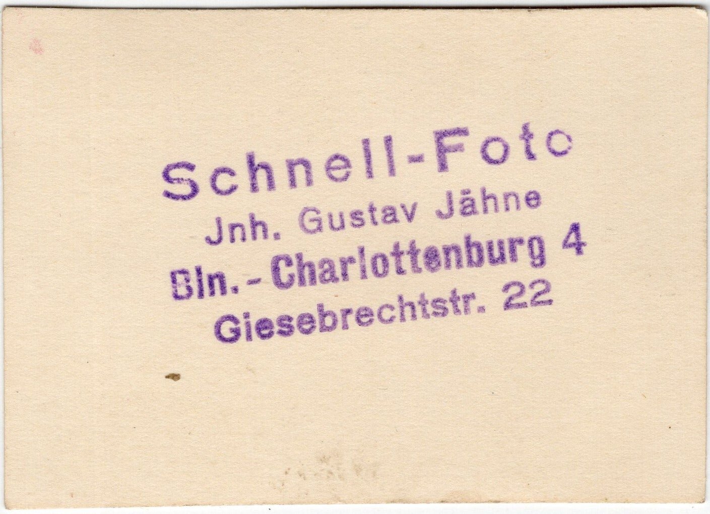 Original WW2 German Photo - Portrait Reichspost female Berlin Charlottenburg — image 2