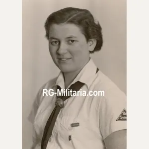 Original WW2 German Photo - Portrait HJ Hitler Jugend girl …