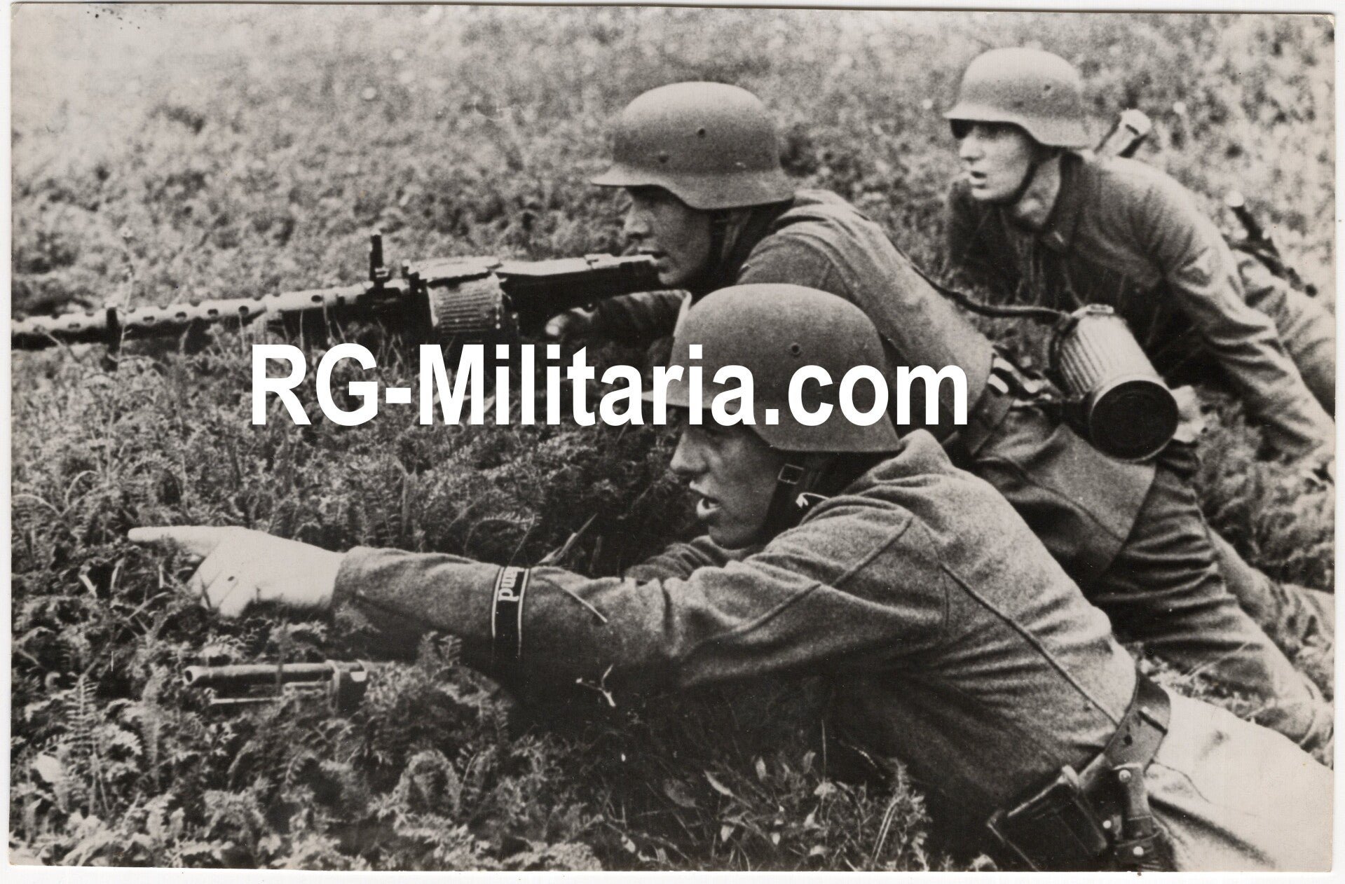 Original WW2 Dutch Waffen SS Photo - Dutch SS Regiment Westland soldiers training with an MG34 machine gun — image 3