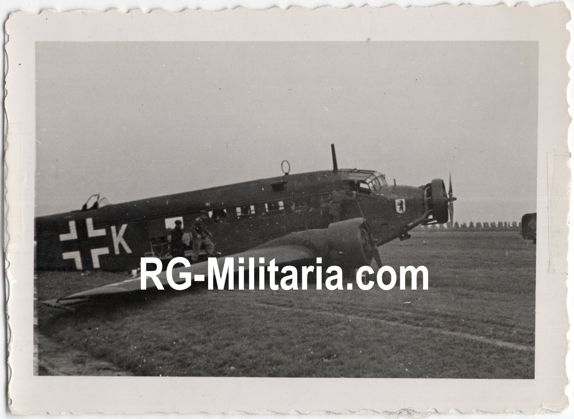 Original WW2 German Photo - Crash landed Junkers Ju 52 airplane with KGzbV 1 decal at the Rotterdam airfield, Waalhaven, Holland (1940) — image 3