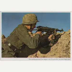 Original WW2 German Postcard - Het machinepistool Mp 40, Dr. …